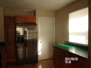 4075 Kenneth Rd in Stow, OH - Building Photo - Building Photo