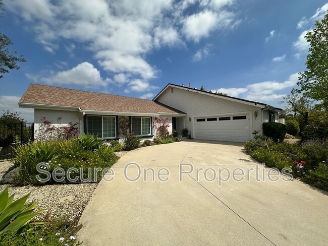 property at 637 Lynwood St