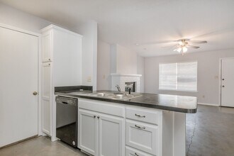 705 28th St in Canyon, TX - Building Photo - Building Photo