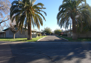 Casa La Jolla in Glendale, AZ - Building Photo - Building Photo