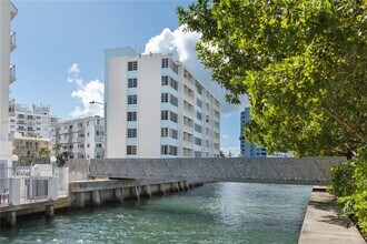 1670 Lincoln Ct in Miami Beach, FL - Building Photo - Building Photo