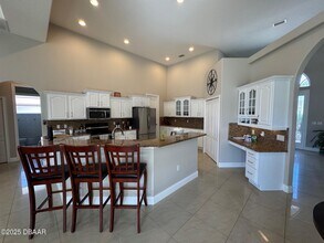 12 Fellowship Dr in Palm Coast, FL - Foto de edificio - Building Photo