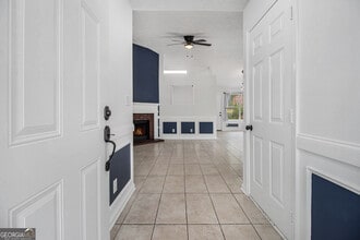 5900 Creekside Dr in Rex, GA - Building Photo - Building Photo