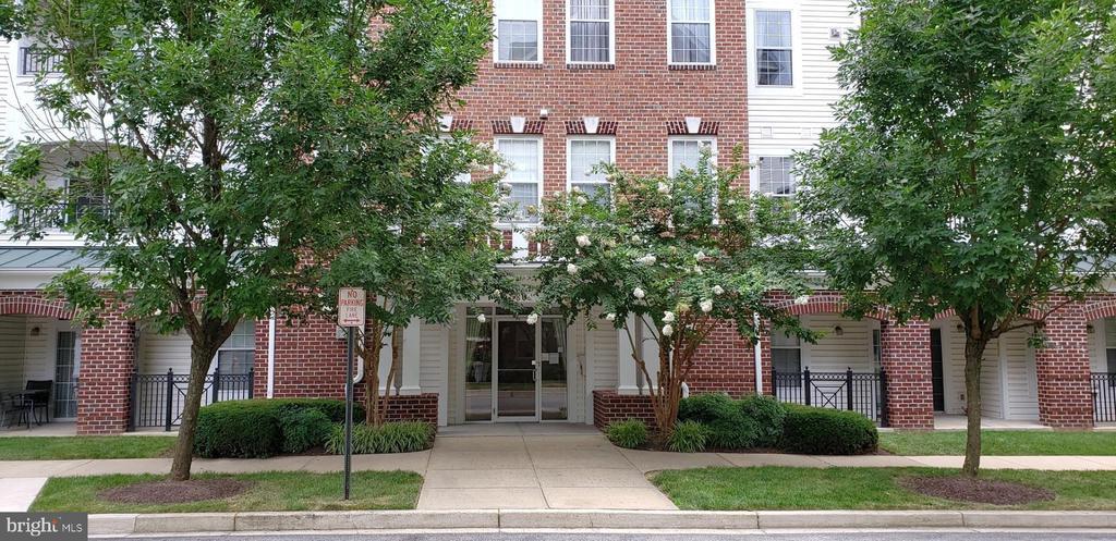 5800 Clipper Ln in Columbia, MD - Building Photo