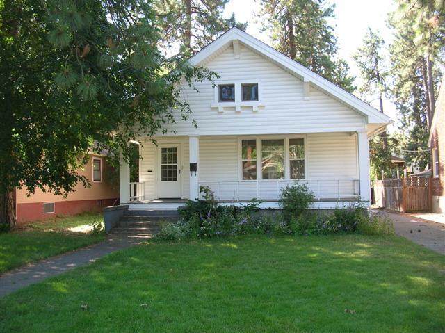 17 W 28th Ave in Spokane, WA - Foto de edificio