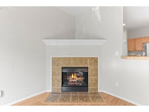 2345 NW Oak Knoll Pl in Beaverton, OR - Building Photo - Building Photo