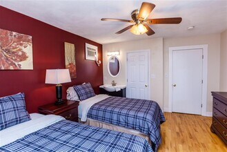 36 Florence St, Unit 1 in Somerville, MA - Building Photo - Building Photo