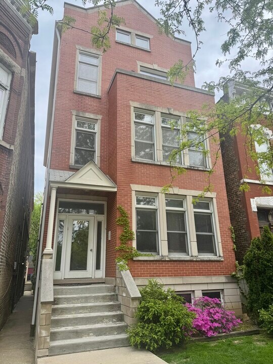1463 N Leavitt St in Chicago, IL - Building Photo