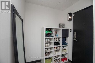 71 Vanier Dr in Kitchener, ON - Building Photo - Building Photo