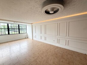 4975 San Jose Blvd in Jacksonville, FL - Building Photo - Building Photo