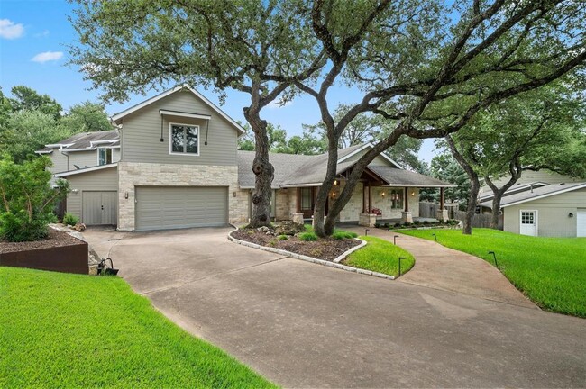 7603 Rustling Cove in Austin, TX - Foto de edificio - Building Photo