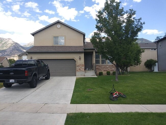 property at 839 Apple Grove Ln