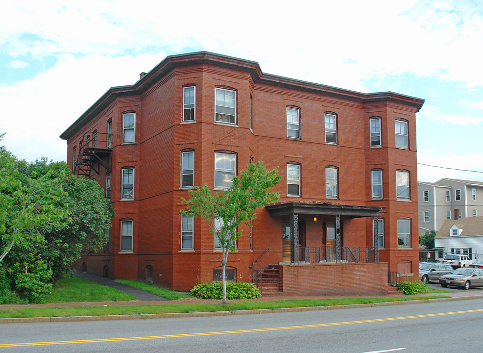 Harborview in Portland, ME - Building Photo