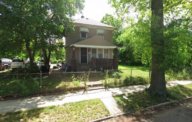 property at 15906 Alden St