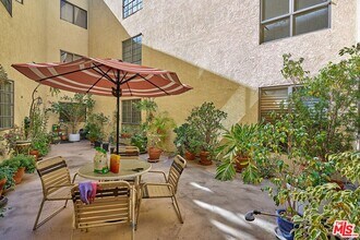 4444 Wilshire Blvd-Unit -305 in Los Angeles, CA - Building Photo - Building Photo