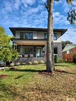 1932 St Mark St in Charlotte, NC - Building Photo