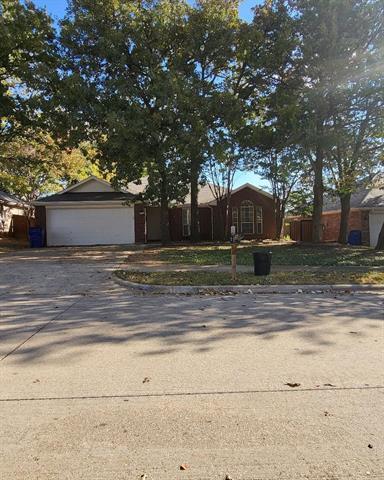 108 Yosemite Dr in Mansfield, TX - Building Photo - Building Photo