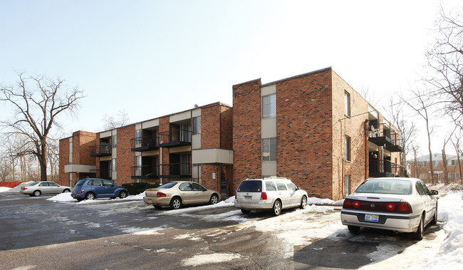 Jackson West in Ann Arbor, MI - Foto de edificio - Building Photo