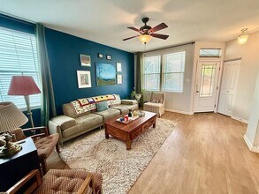 506 Shadow Point in San Marcos, TX - Building Photo - Building Photo