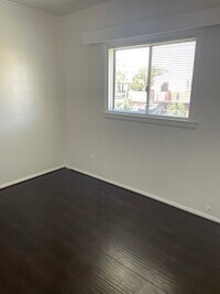 129 E A St, Unit A photo'