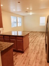 5522 Barrymore Dr in Oxnard, CA - Building Photo - Building Photo