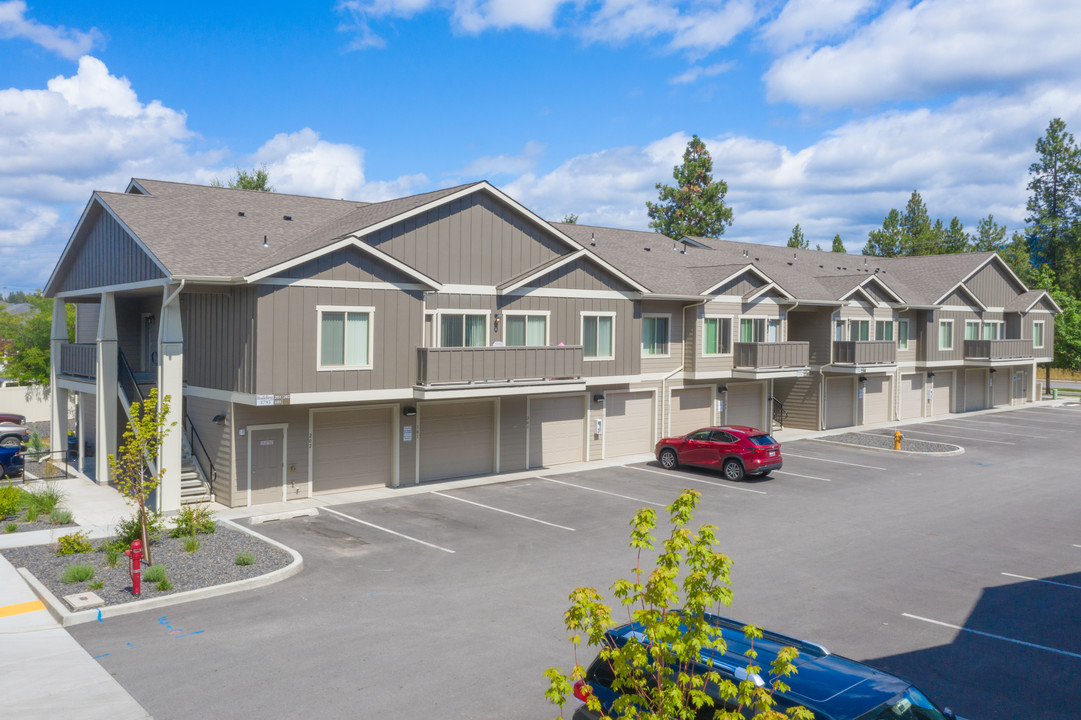 Centennial Pines in Coeur d'Alene, ID - Building Photo