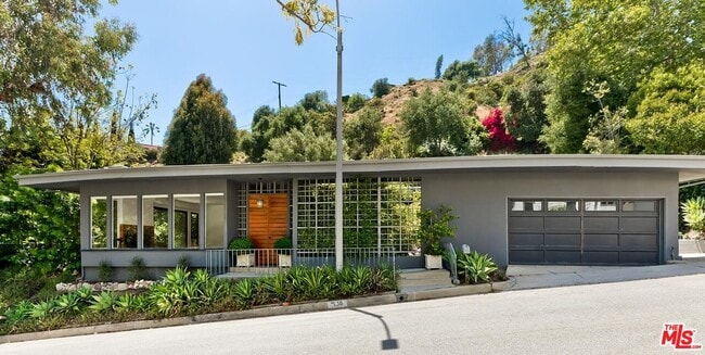 property at 1255 N Norman Pl