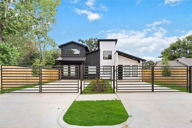 property at 7315 Eisenhower Rd