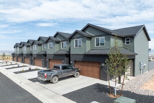 Falcon Ridge in Parowan, UT - Building Photo