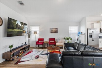 107 Isaac Millsaps Trl in Bastrop, TX - Building Photo - Building Photo