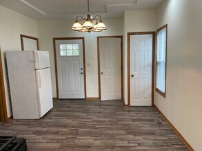 320 E 13th St in Lockport, IL - Building Photo - Building Photo