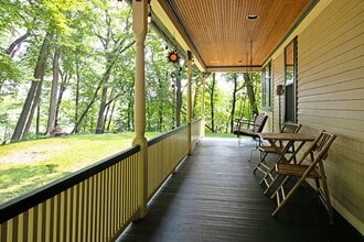 90 Indian Trl Ave in Rochester, NY - Building Photo - Building Photo