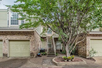 7151 Gaston Pkwy in Dallas, TX - Building Photo - Building Photo