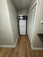 2640 SE 3rd St, Unit Front in Pompano Beach, FL - Building Photo - Building Photo