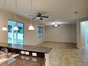 11843 Verrazano Dr in Orlando, FL - Building Photo - Building Photo