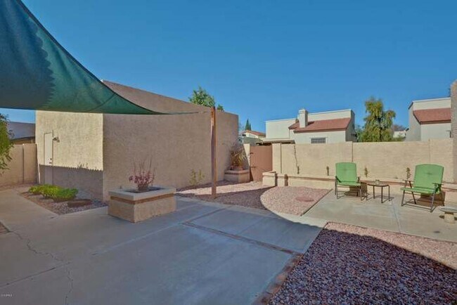 1902 E Secretariat Dr in Tempe, AZ - Building Photo - Building Photo