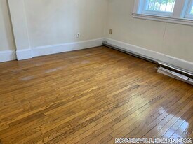 155 Summer St, Unit 4B in Somerville, MA - Building Photo