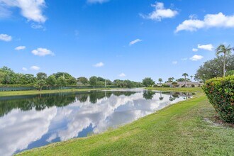 8757 Bella Vista Dr in Boca Raton, FL - Building Photo - Building Photo