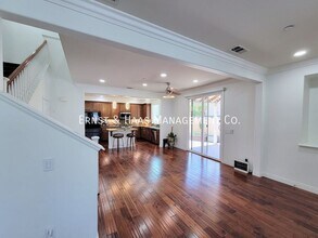 12464 Boxwood Terrace in Santa Fe Springs, CA - Building Photo - Building Photo