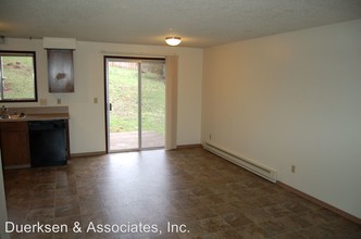 2873 NW Glenridge Dr in Corvallis, OR - Building Photo - Building Photo