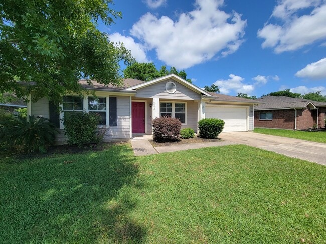 16842 Marlin Spike Way in Crosby, TX - Building Photo - Building Photo