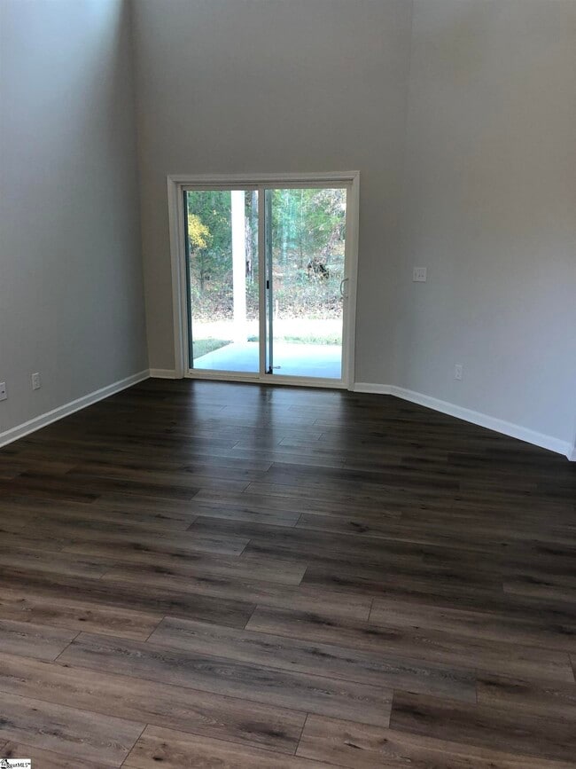 208 Brochaill Ct in Powdersville, SC - Foto de edificio - Building Photo