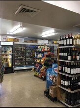 5077 NW 7th St, Unit 1602 in Miami, FL - Building Photo - Building Photo