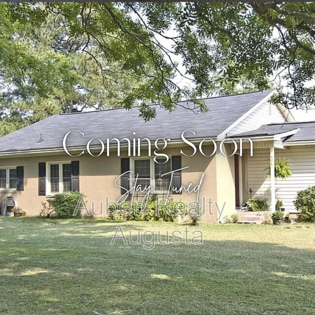 property at 328 Seminole Dr
