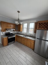 1124 22nd St in North Bergen, NJ - Building Photo - Building Photo