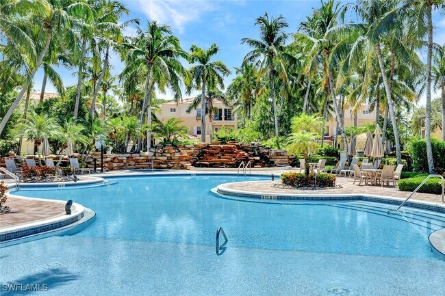property at 2609 Estrella Dr