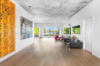441 E Dilido Dr in Miami Beach, FL - Building Photo - Building Photo