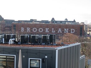 Brookland Heights Apartments in Washington, DC - Foto de edificio - Building Photo