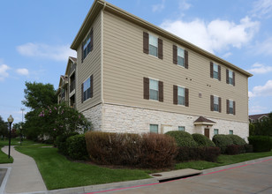 The Residence at CTM in Waco, TX - Foto de edificio - Building Photo