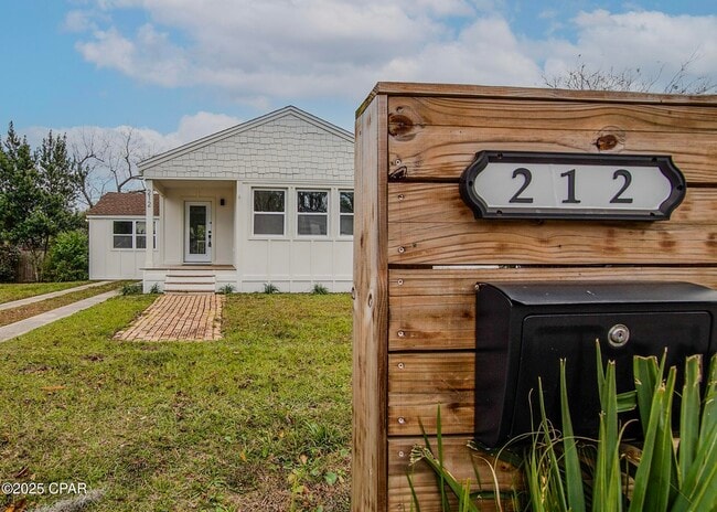 212 N Cove Blvd in Panama City, FL - Building Photo - Building Photo